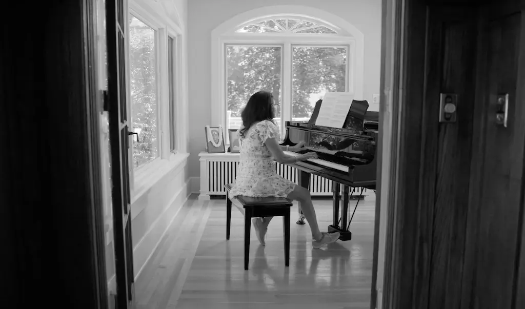 Tisch – Gala Video