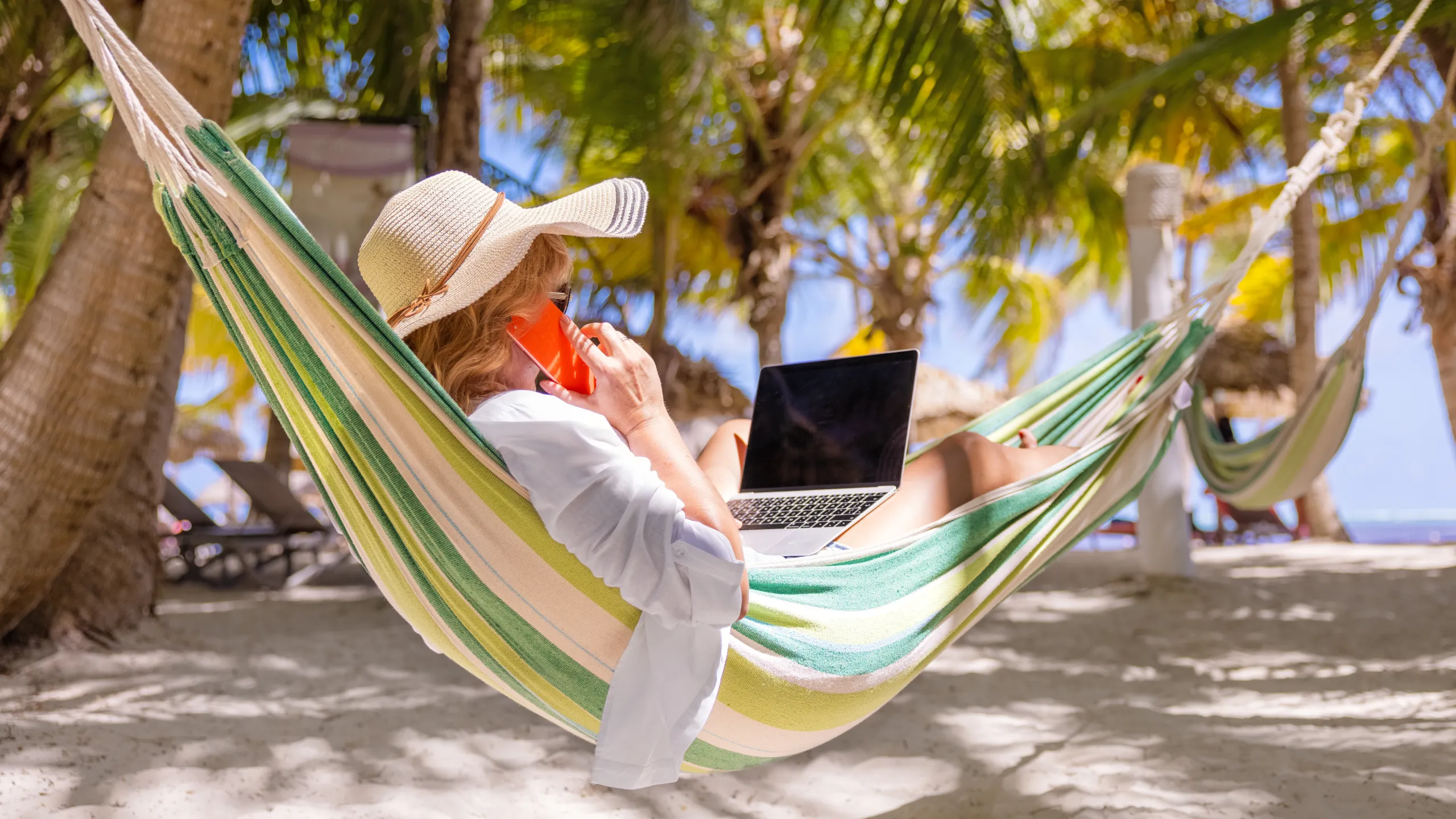 Balance Work & Leisure: Executive Bleisure Travel Tips