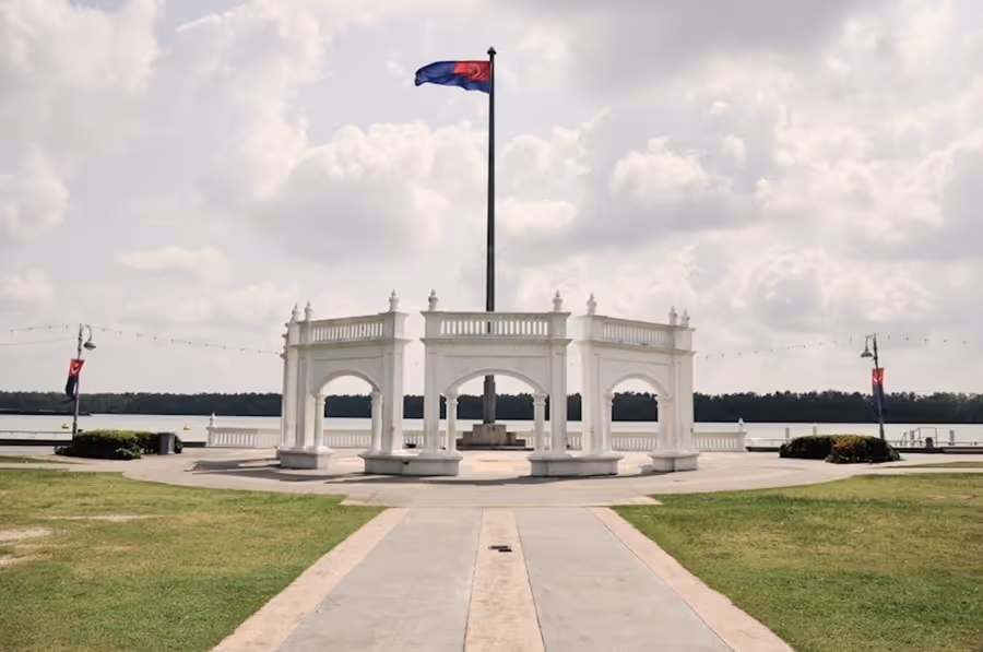 12 Best Attractions in Muar: #1 Guide to Johor's Royal Town