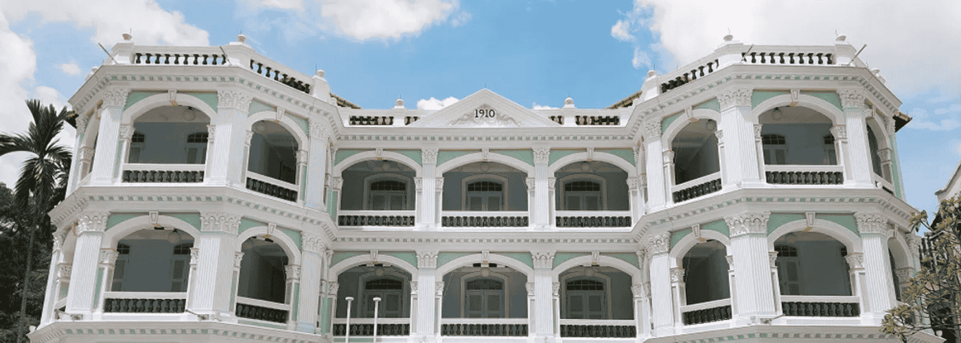 Visit Peranakan Museum Singapore: Essential Highlights