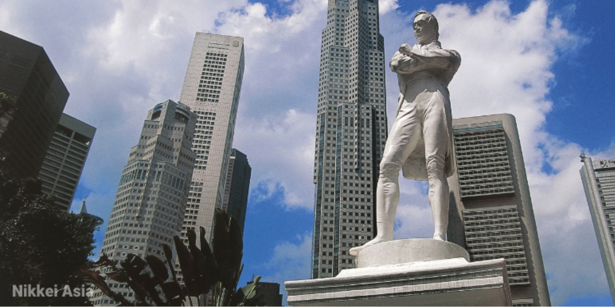 Sir Stamford Raffles Statue