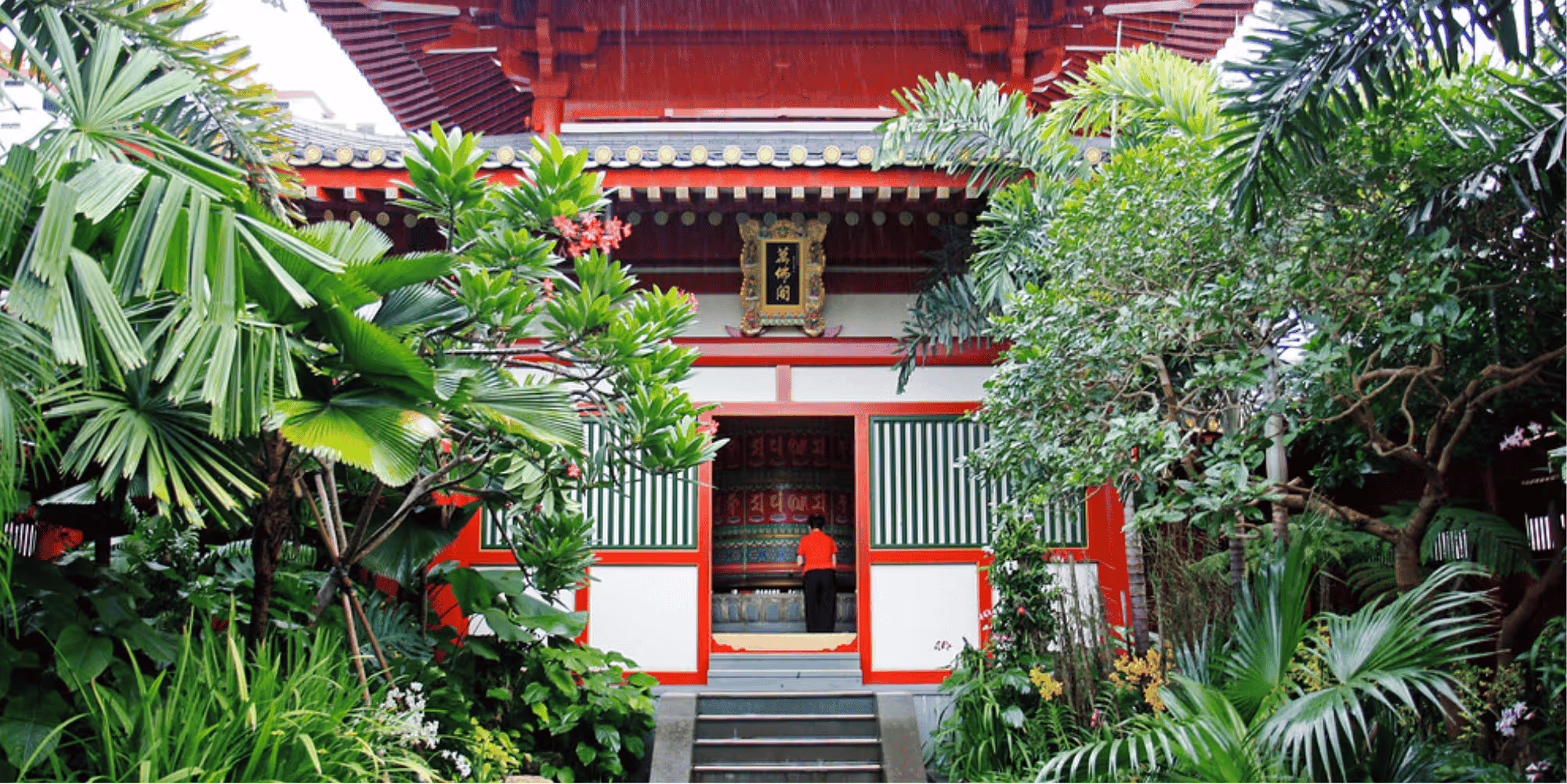 10,000 Buddha Pavilion & Rooftop Garden (Level 5)