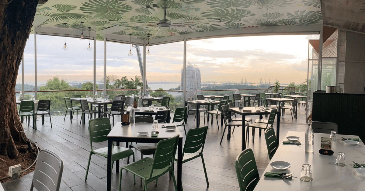 Dining options with stunning views