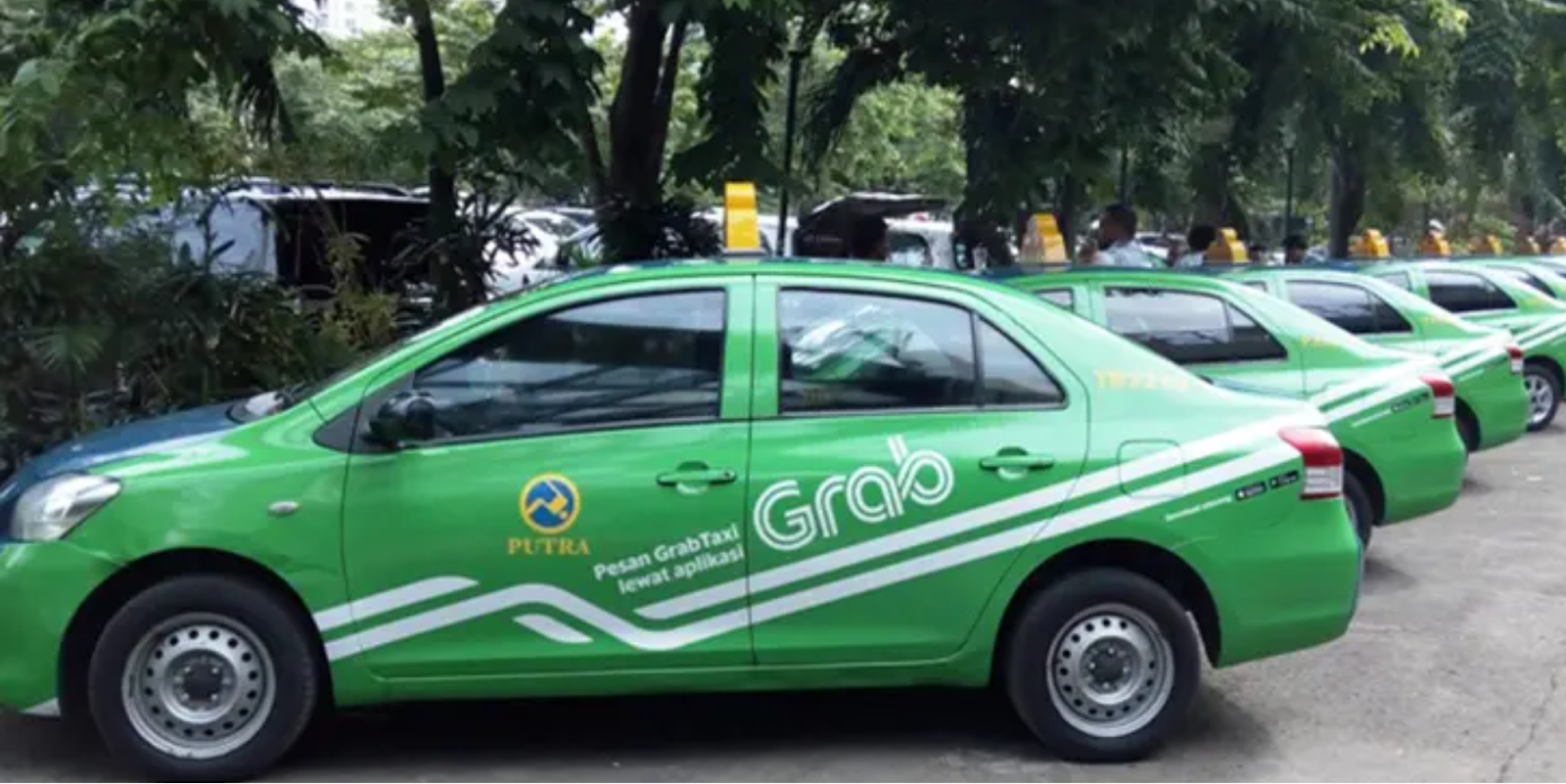 taking grab taxi at singapore changi airport