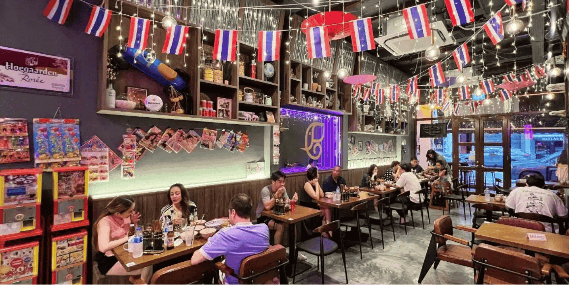 Tha Chang Noodle Bar 