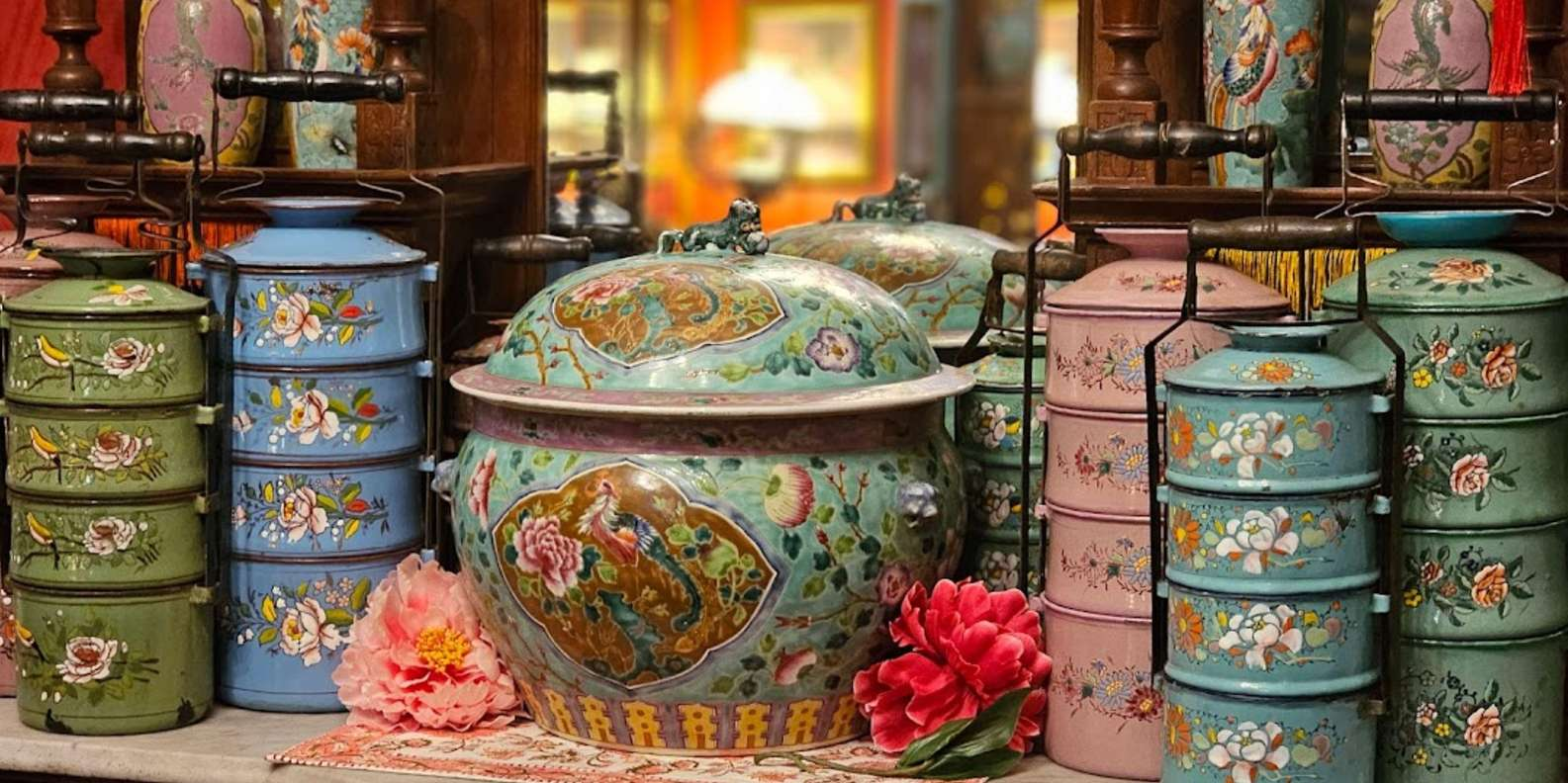 vintage tiffin carriers