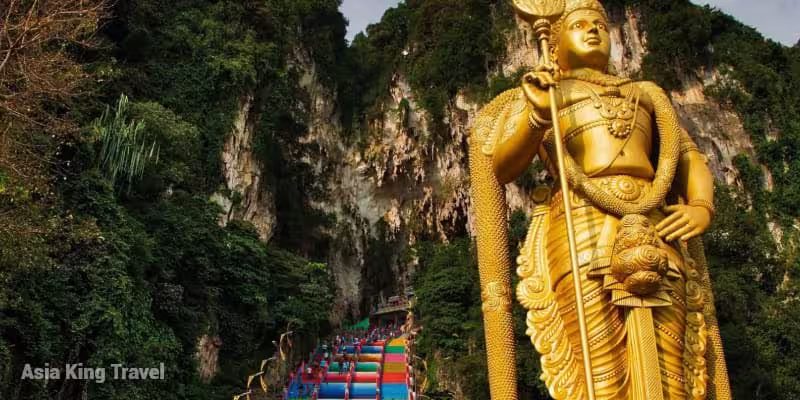 Lord Murugan Statue