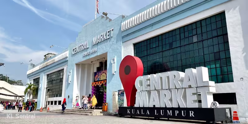 Central Market (Pasar Seni) 