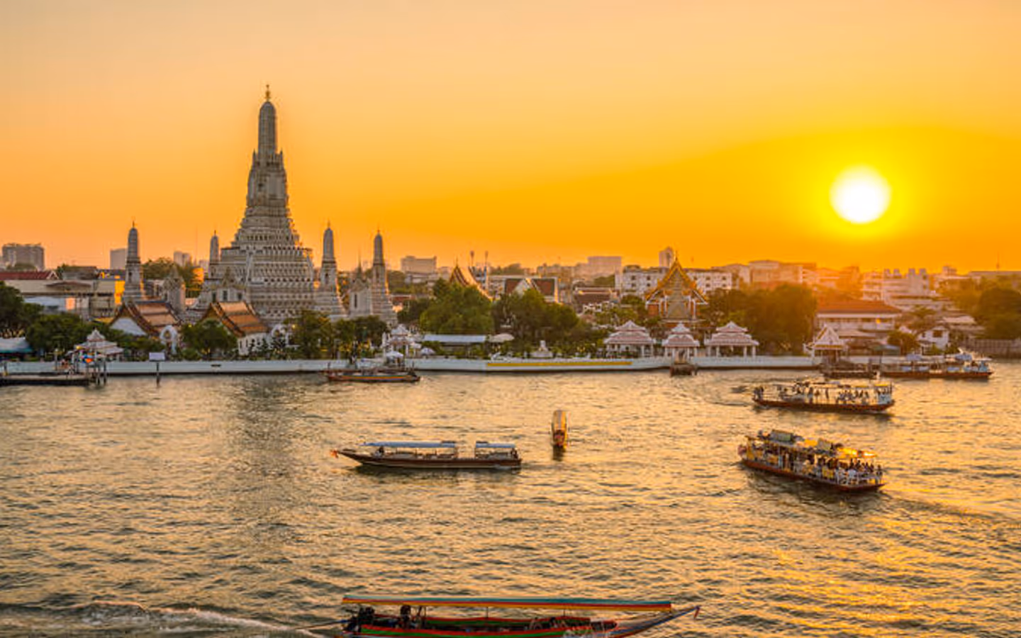 Sunset Boat Trip Along the Chao Phraya River