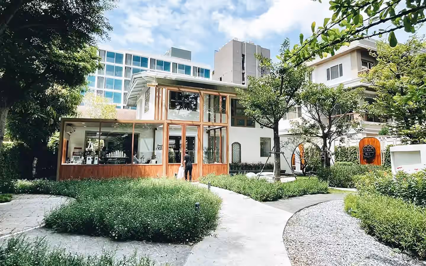 Café Hopping in Bangkok