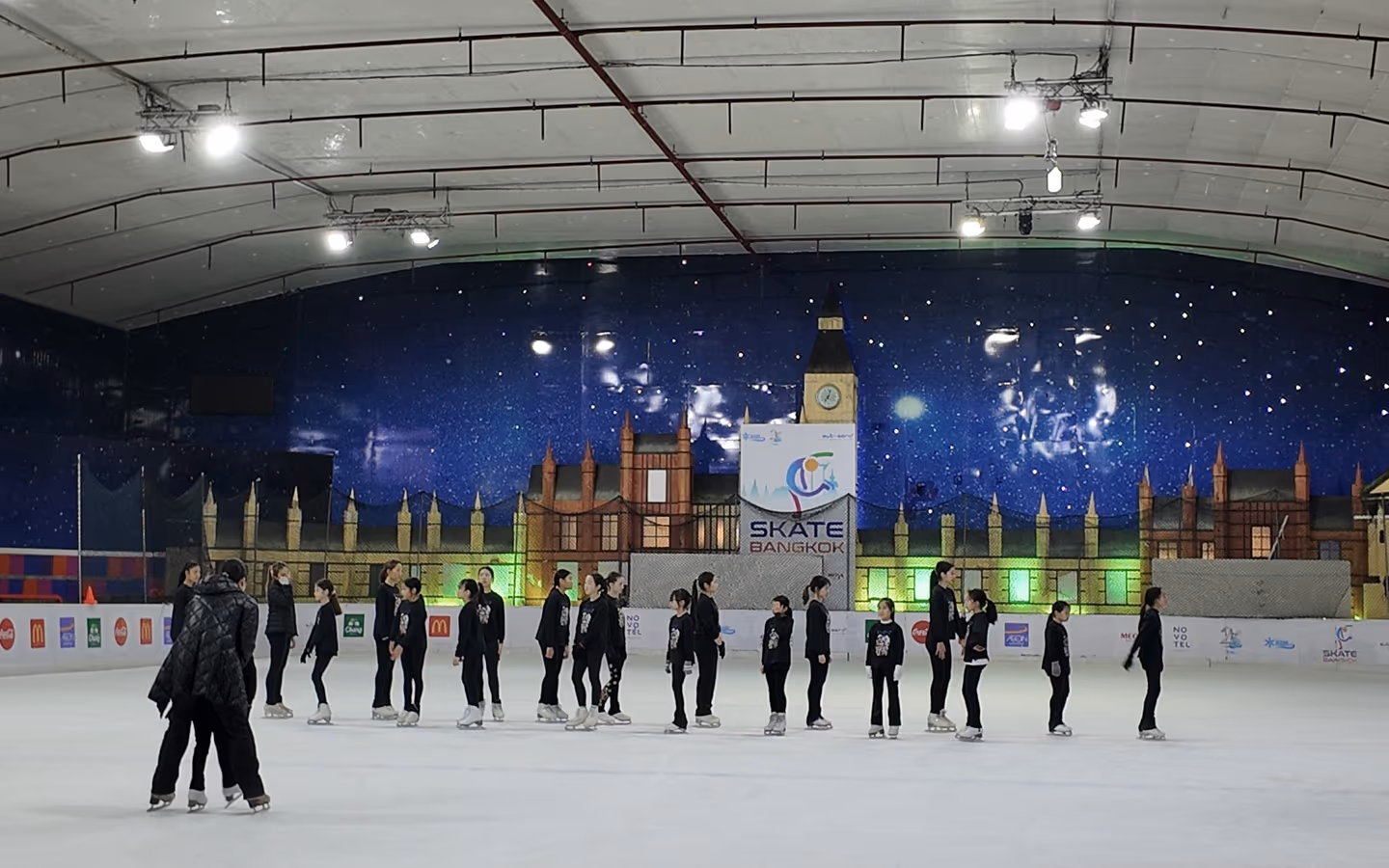 Sub-Zero Ice Skate Club @ Sukhumvit-Ekkamai
