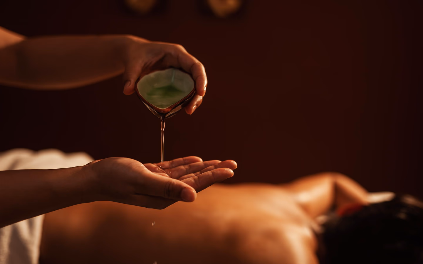 Aromatic Oil Massage