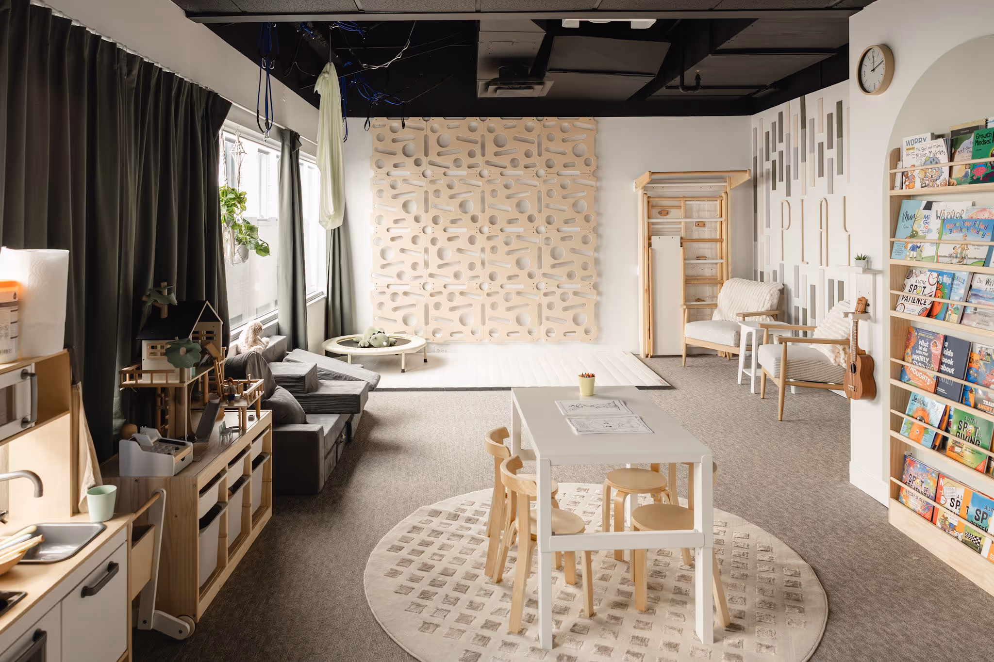 Cozy play therapy office in Birmingham MI at Playful Pathways