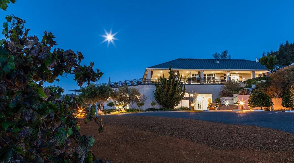 Lake Sonoma Winery - Sbragia