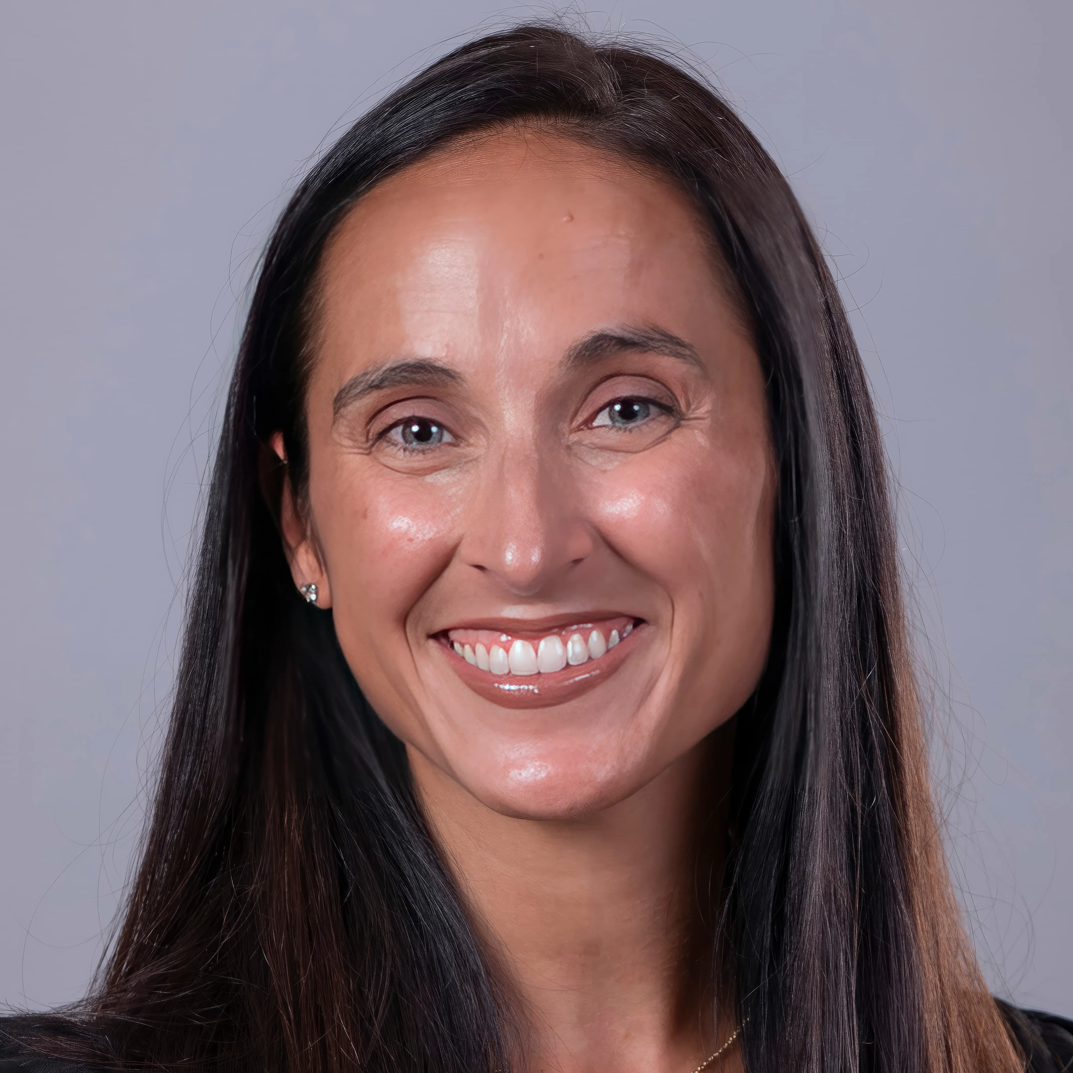 An image of the Author and Top Nutrition Coaching nutritionist, Nicolette