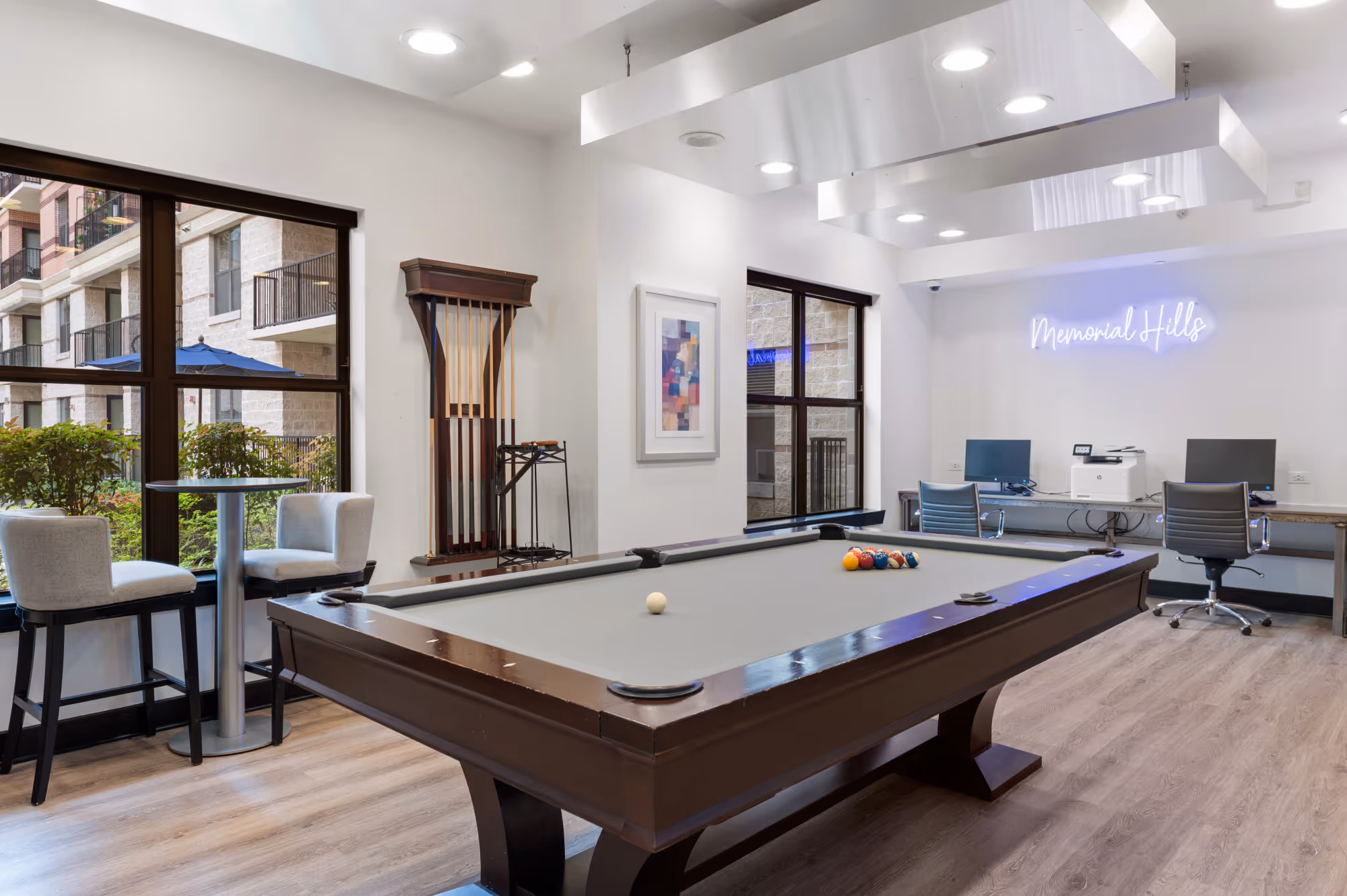 Community pool table