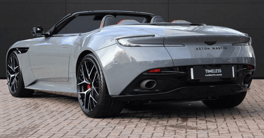Aston Martin DB12
