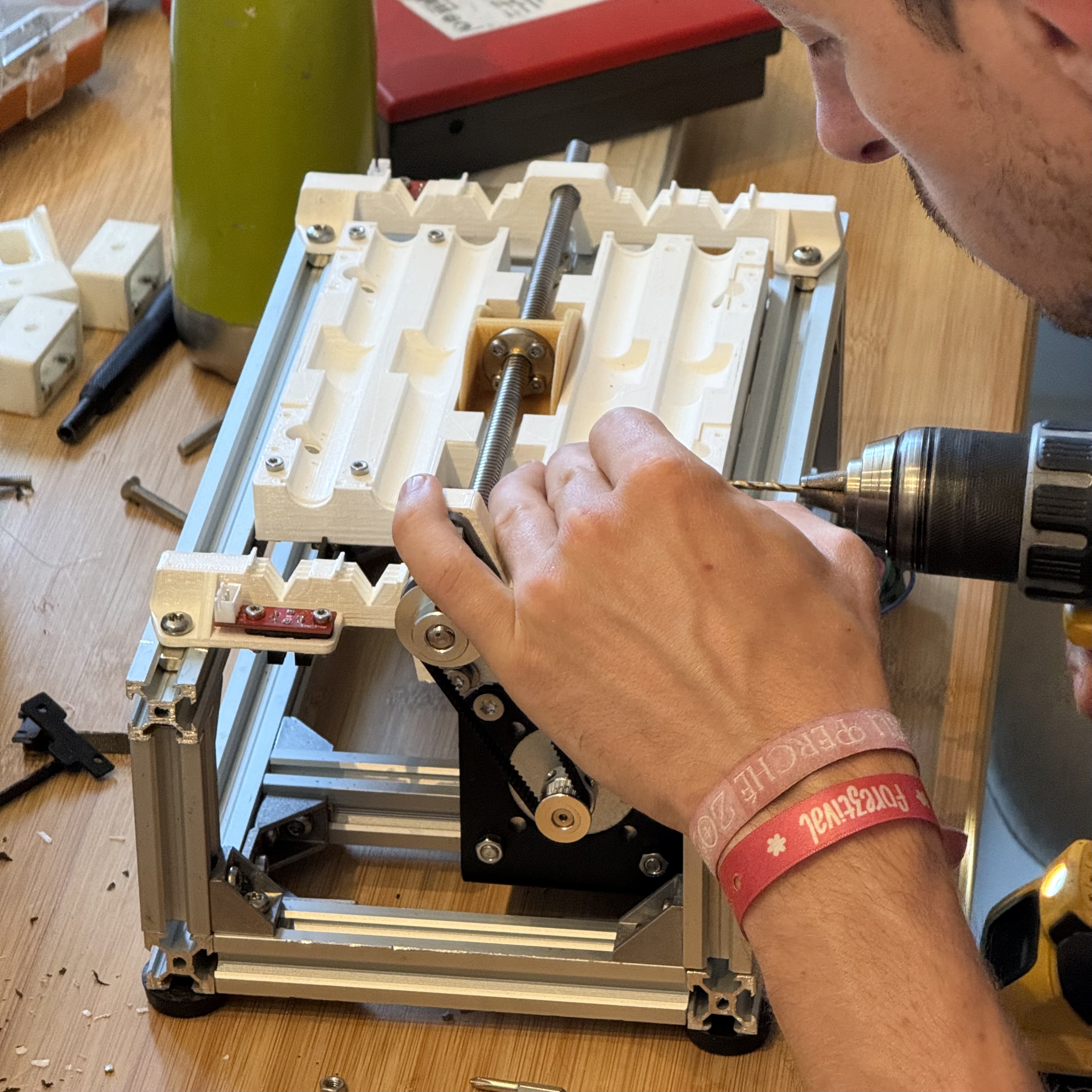 Assemblage pousse seringue