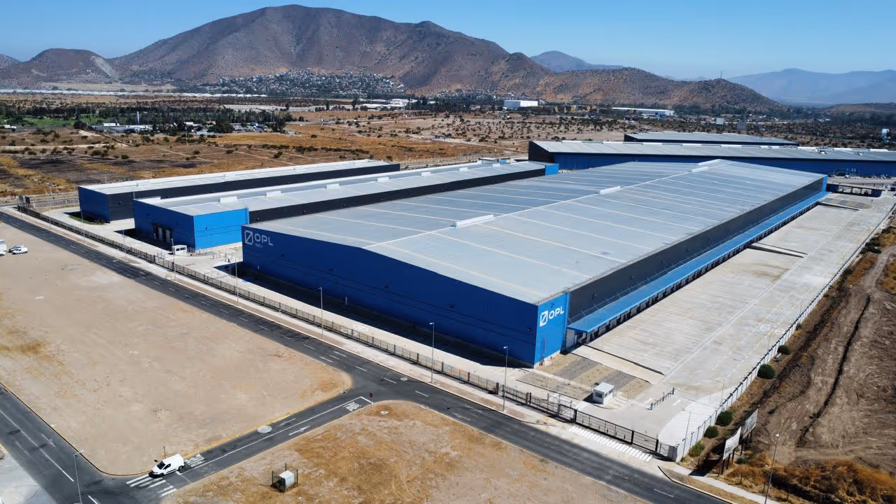 Centro logístico e industrial de última generación