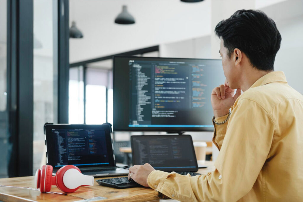 Outsourcing Software Development