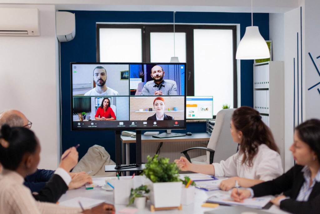 5 Proven Benefits of Outsourcing