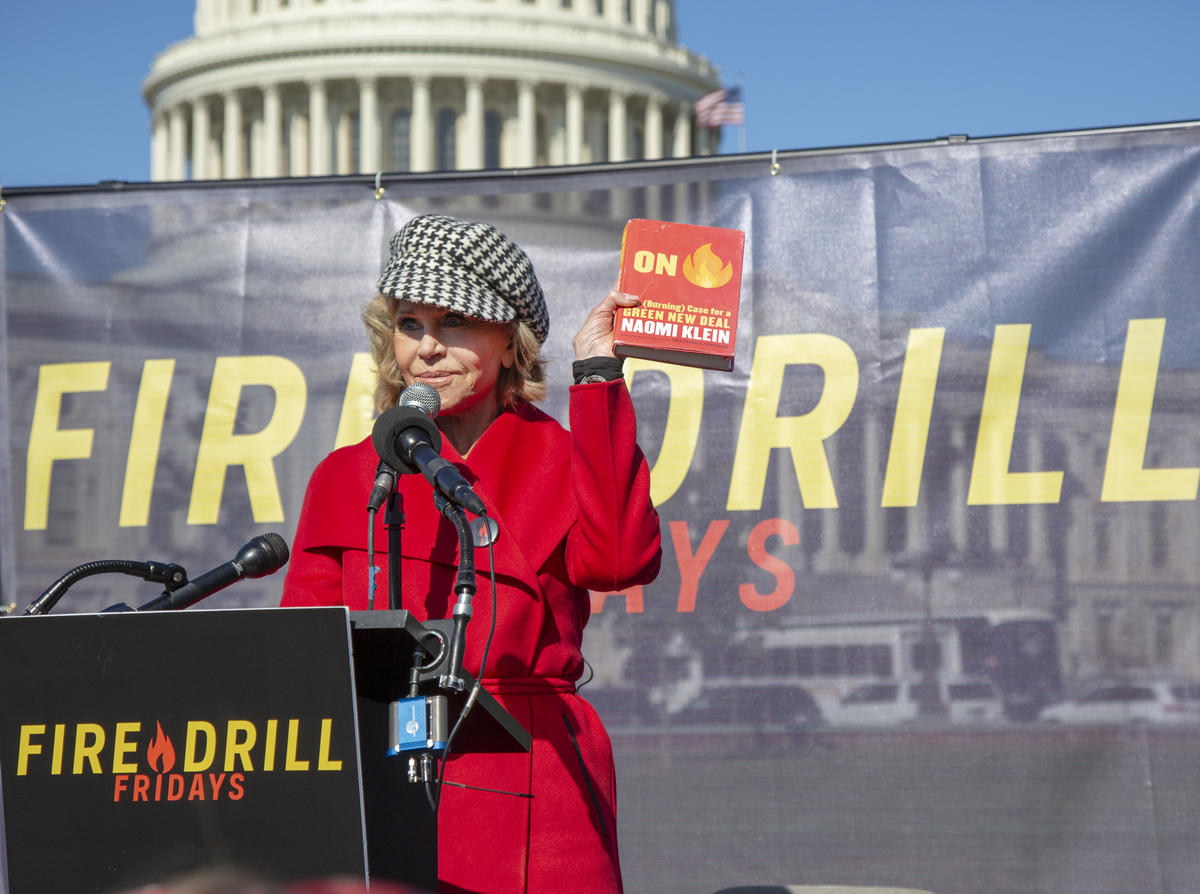 Jane Fonda speaking at ‘Fire Drill Fridays’