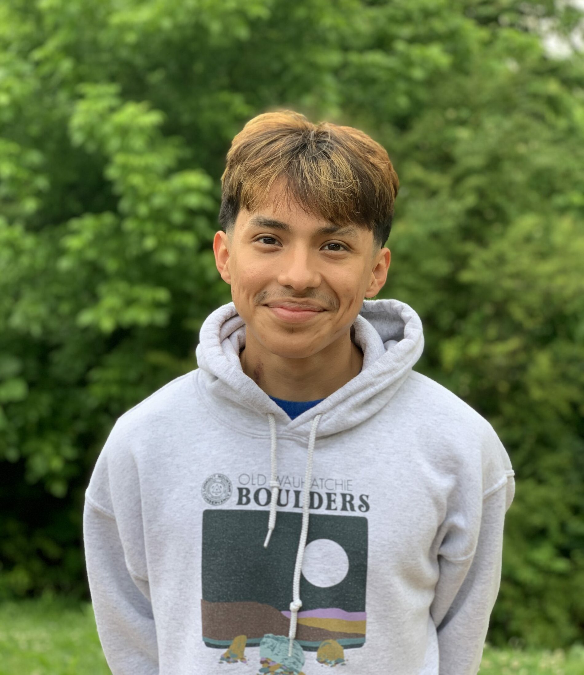 Headshot of LMC Intern Hector