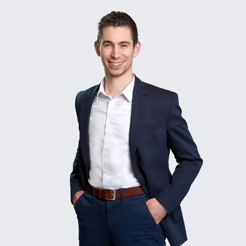 Headshot for Logan White, Partner at Maven Media Group