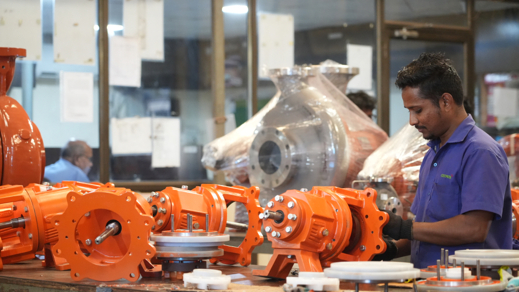 Industry-Specific Applications of Centrifugal Pumps