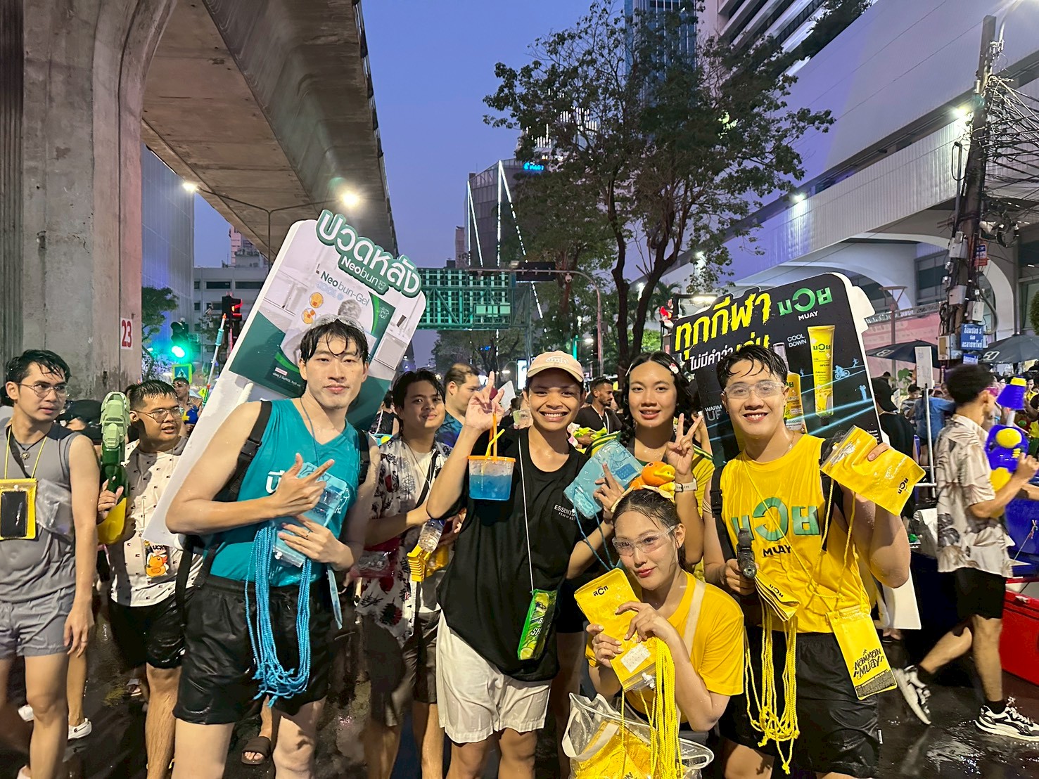 งานสงกรานต์สีลม กทม. 13-14 เม.ย. 2026