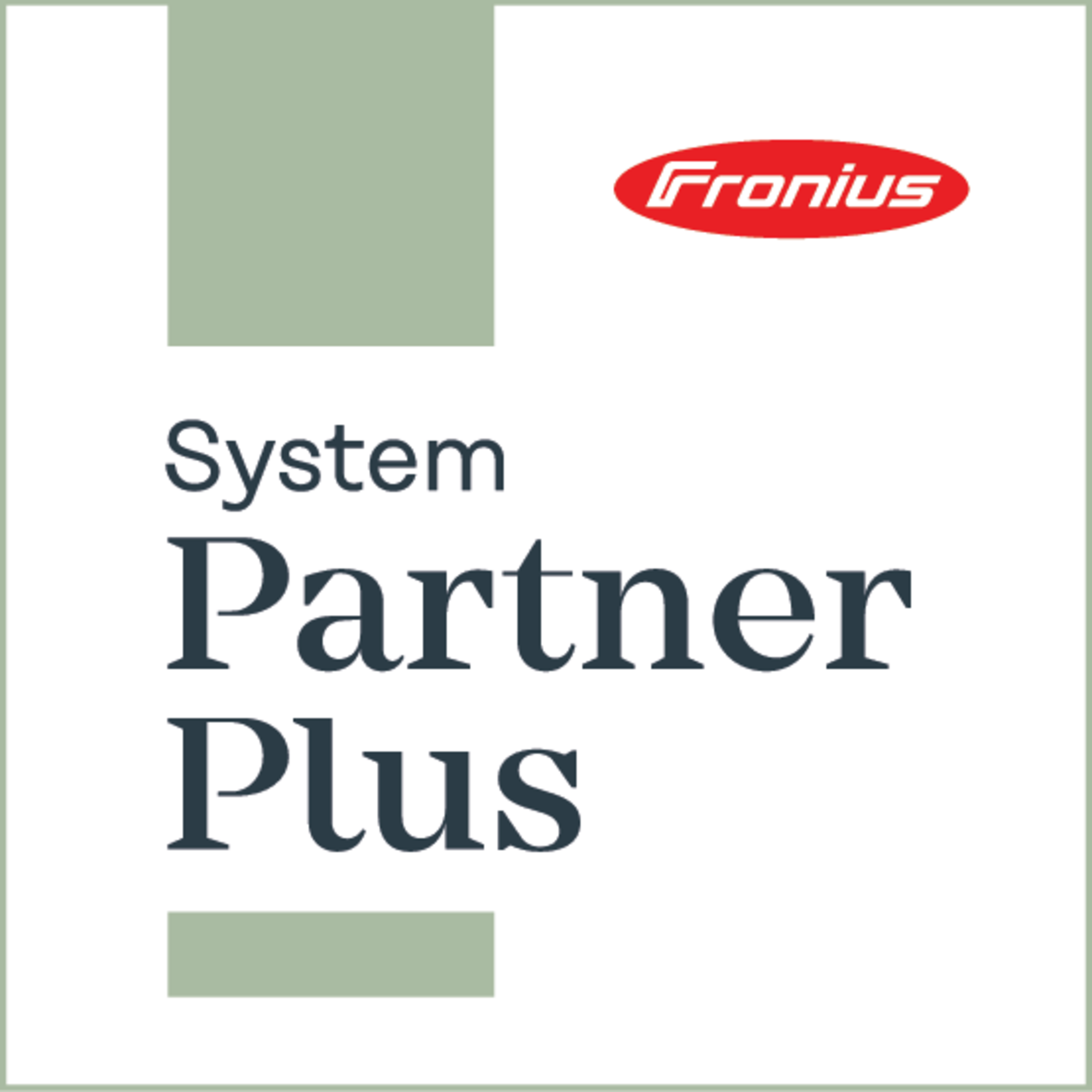 Logo der Fronius System Partner Plus Initiative mit einem grünen Quadrat und dem Text „System Partner Plus“ in dunkelblauer Schrift auf weißem Hintergrund. Oben befindet sich das rote Fronius-Logo.