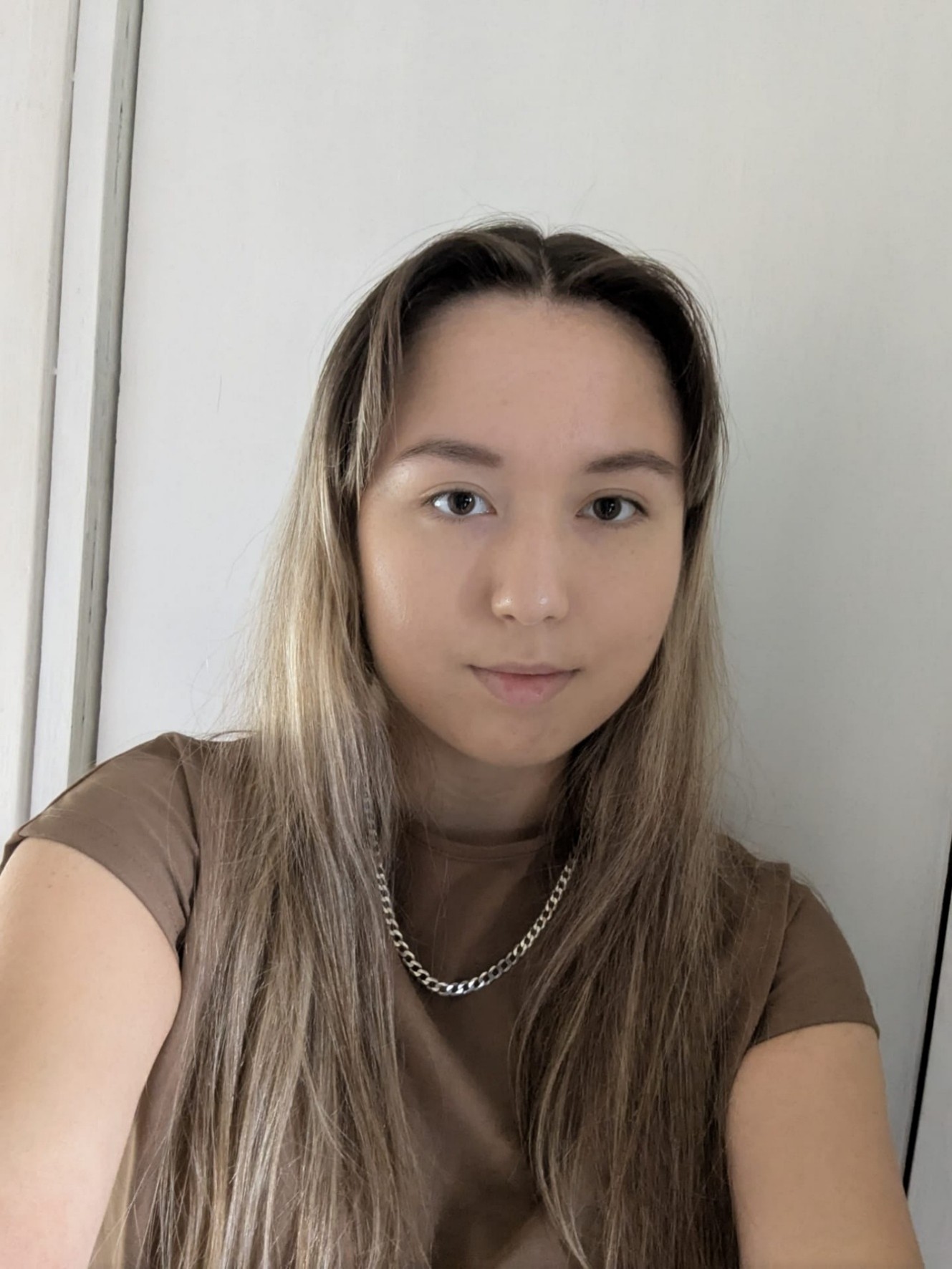 Alona