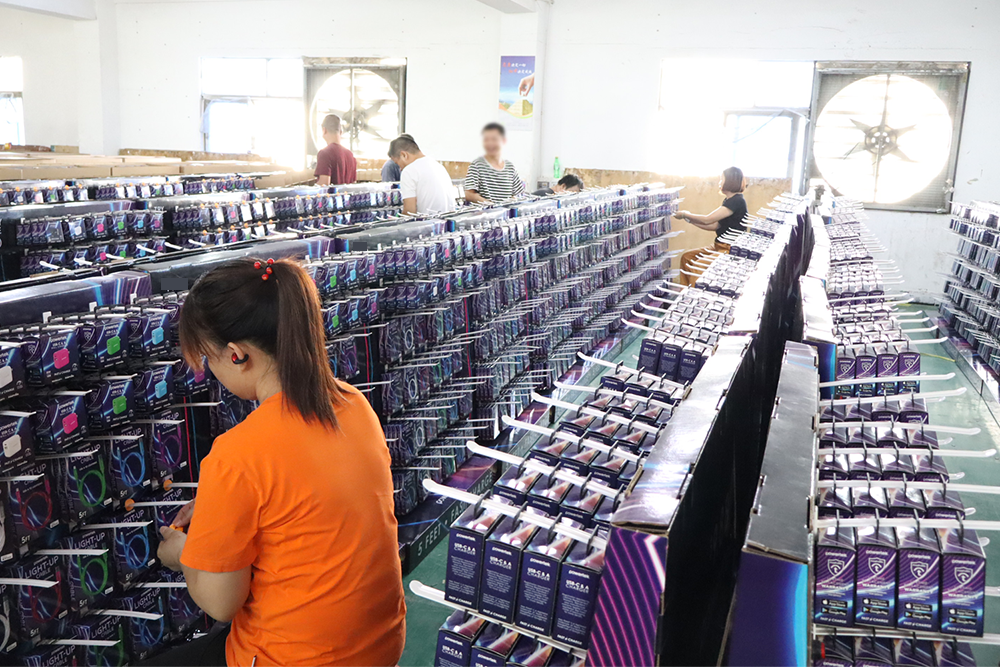 Flat-Pack Shipping of POP Displays: How to Reduce Damage and Lower Shipping Costs