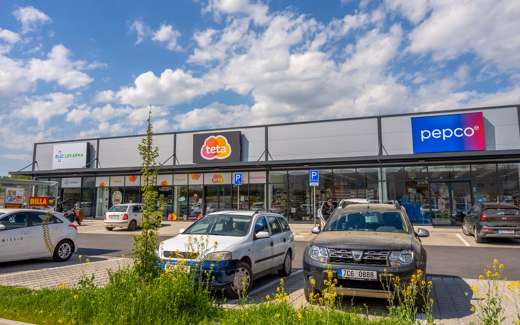 Retail park Hluboká