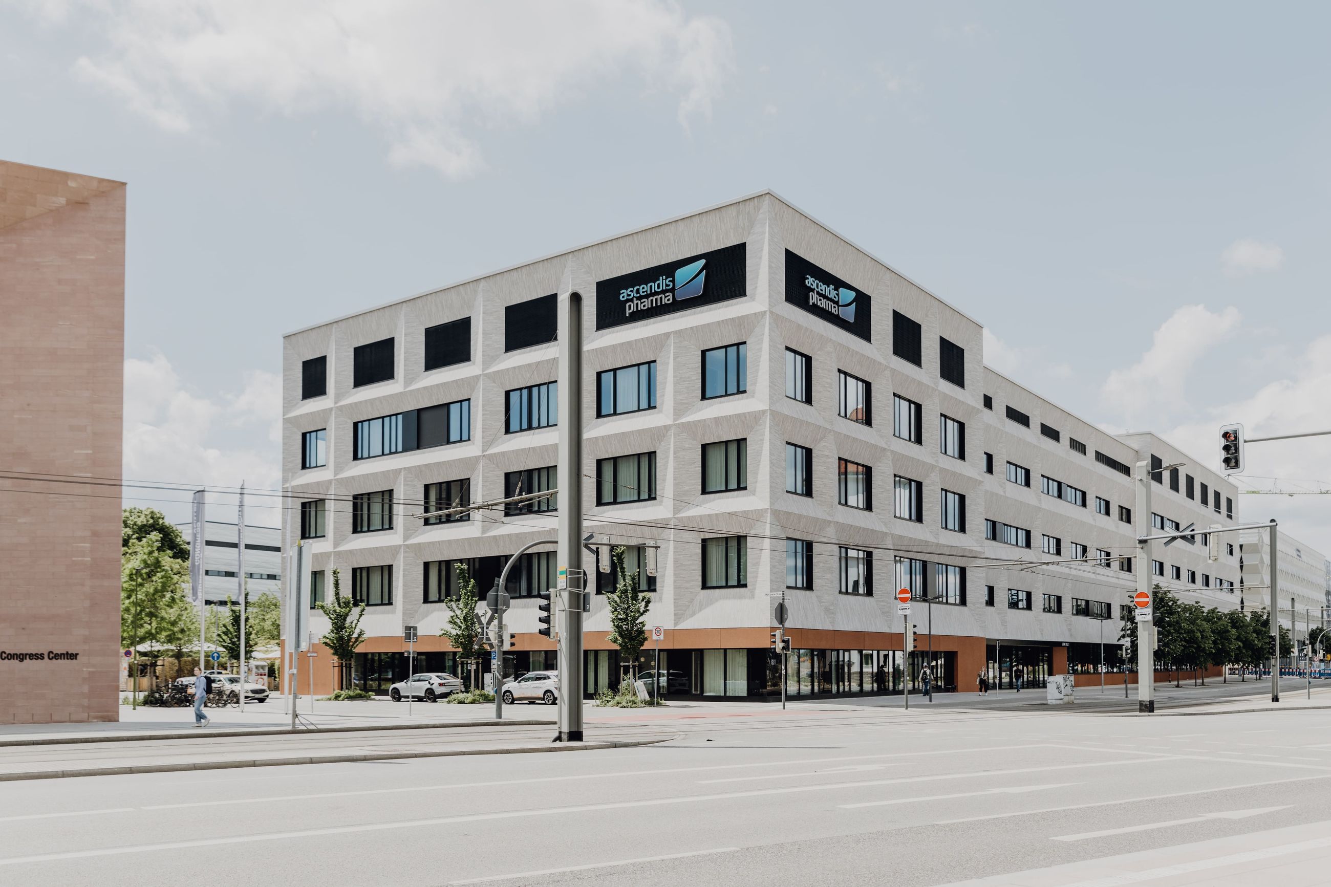 Nahaufnahme einer VHF-Fassadenkonstruktion in Mannheim