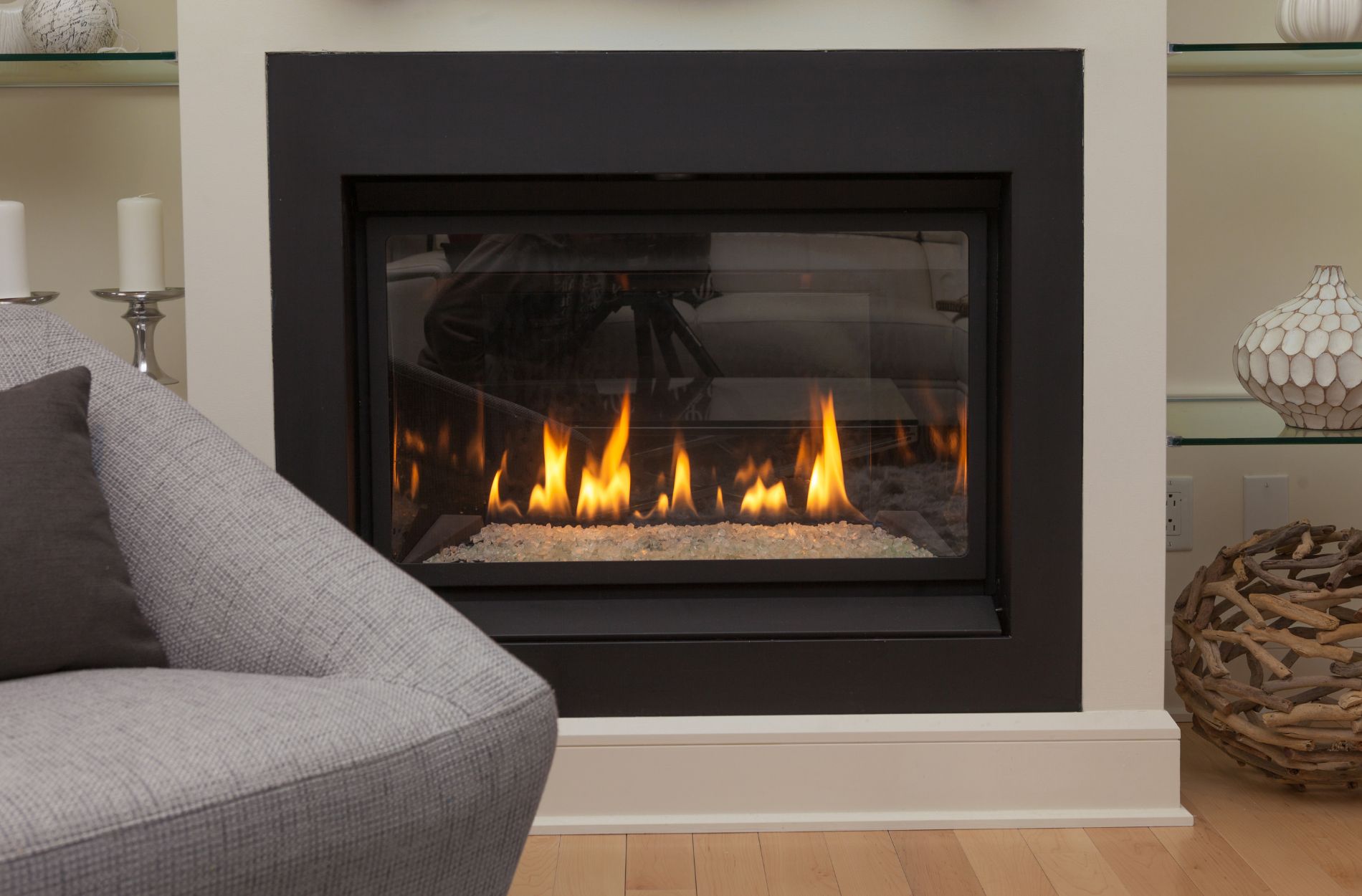 Choosing the Right Electric Fireplace for Your Home