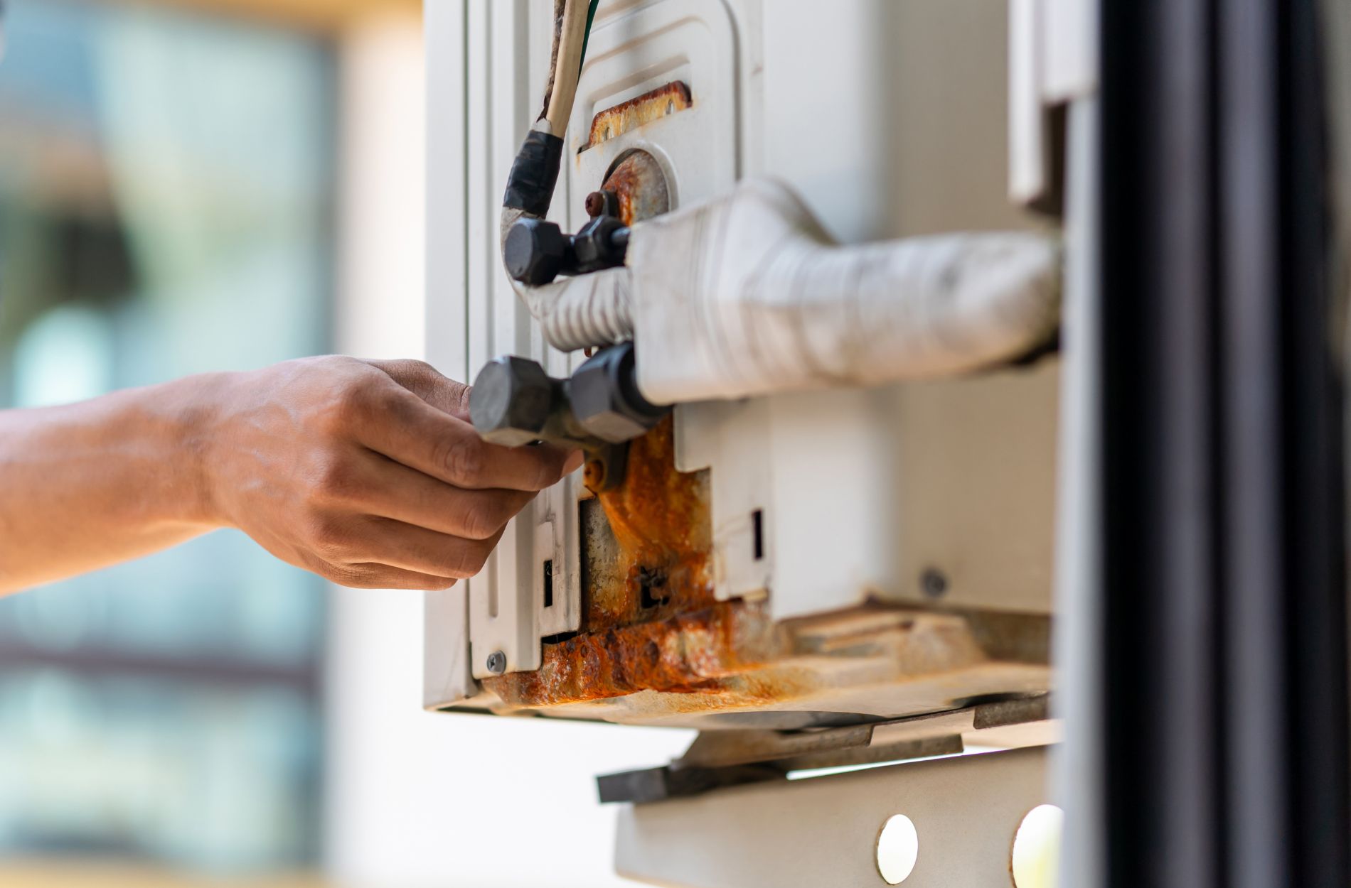 What to Do When Your Air Conditioner Stops Working in Mission