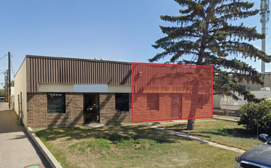 Highlight image of a commercial real estate property
