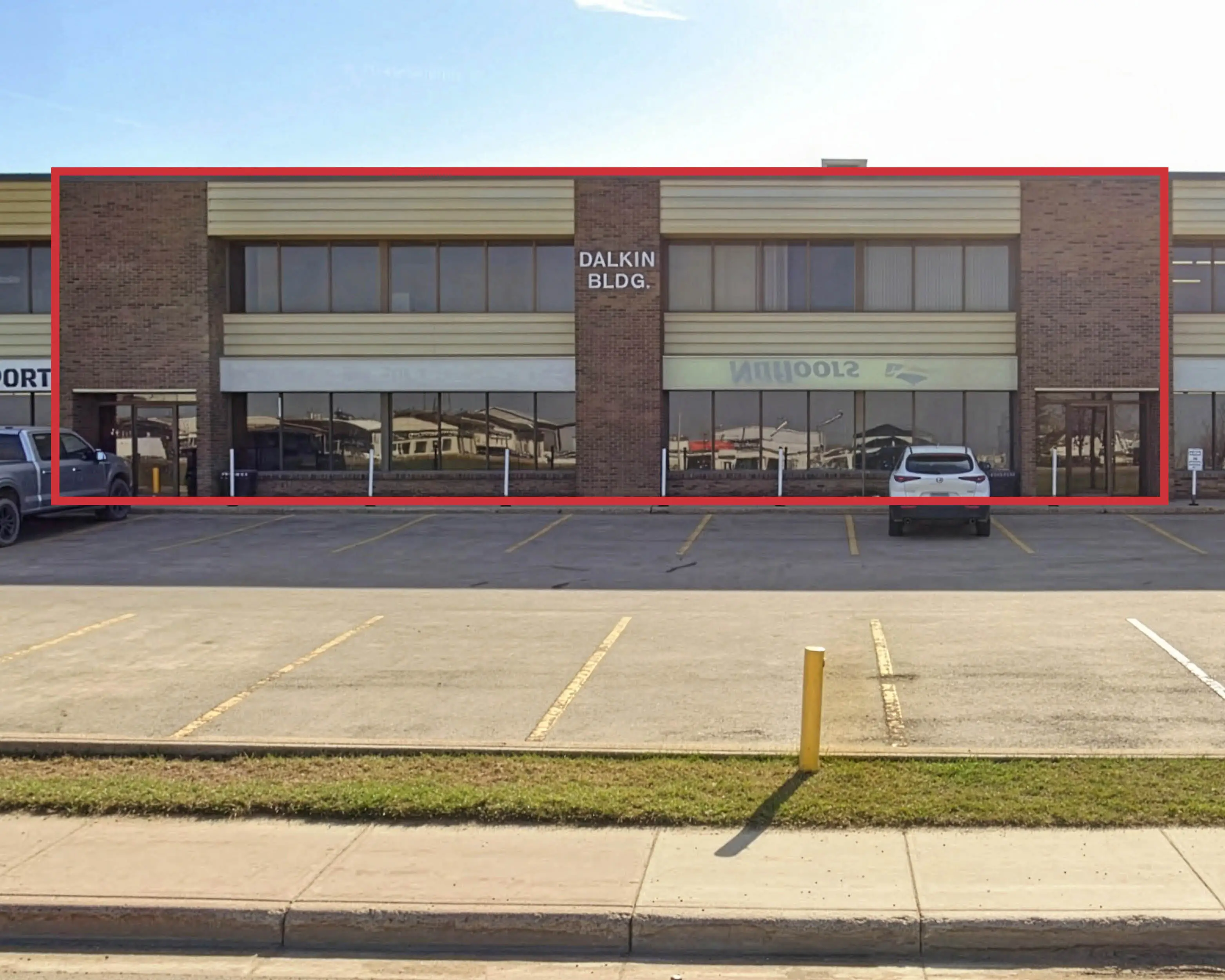 First image of commercial real estate property