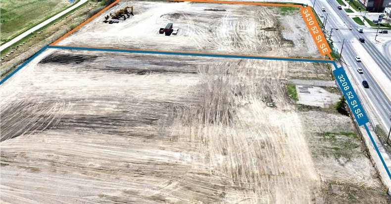 Fourth image of commercial real estate property