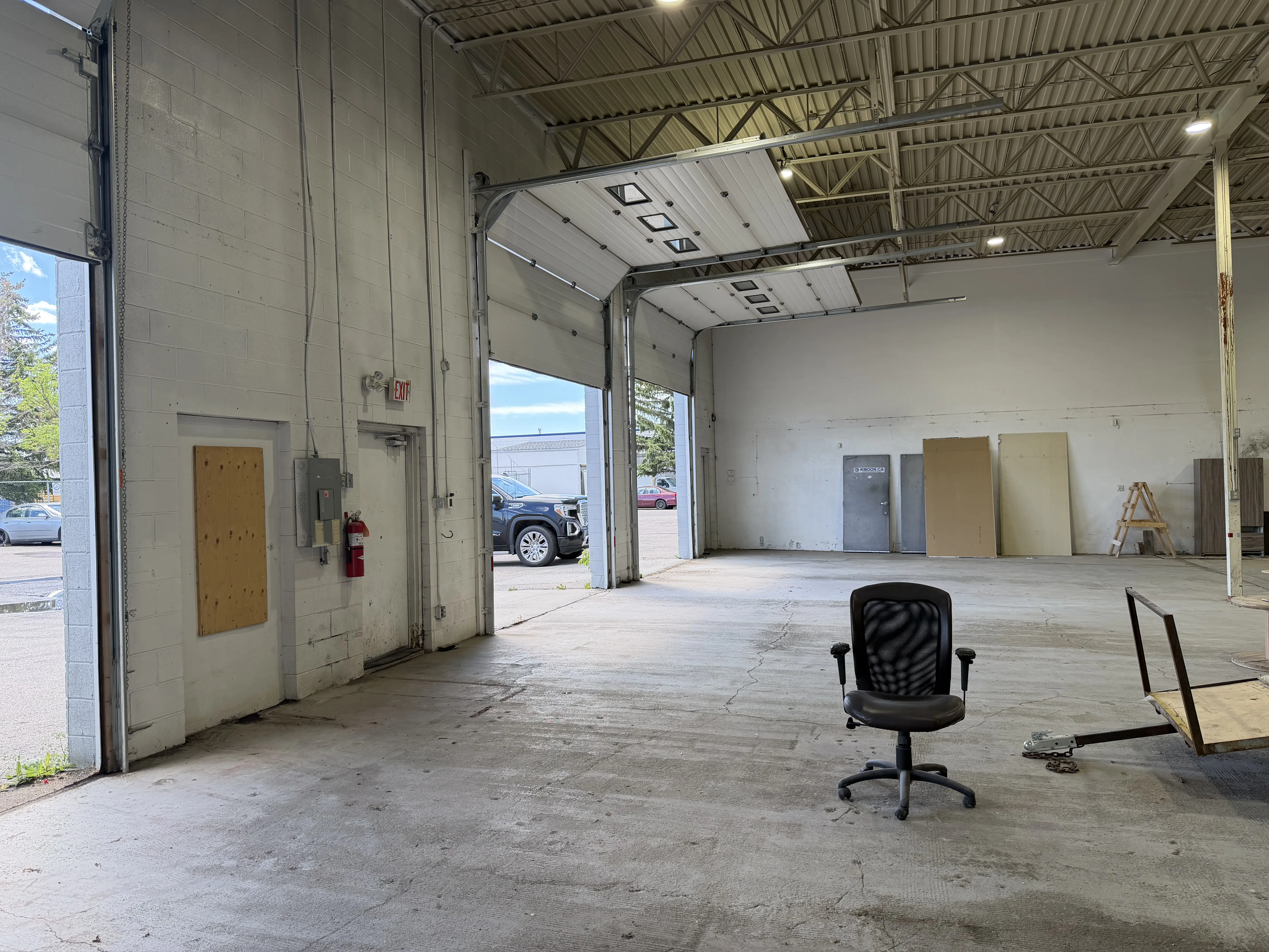 Second image of commercial real estate property