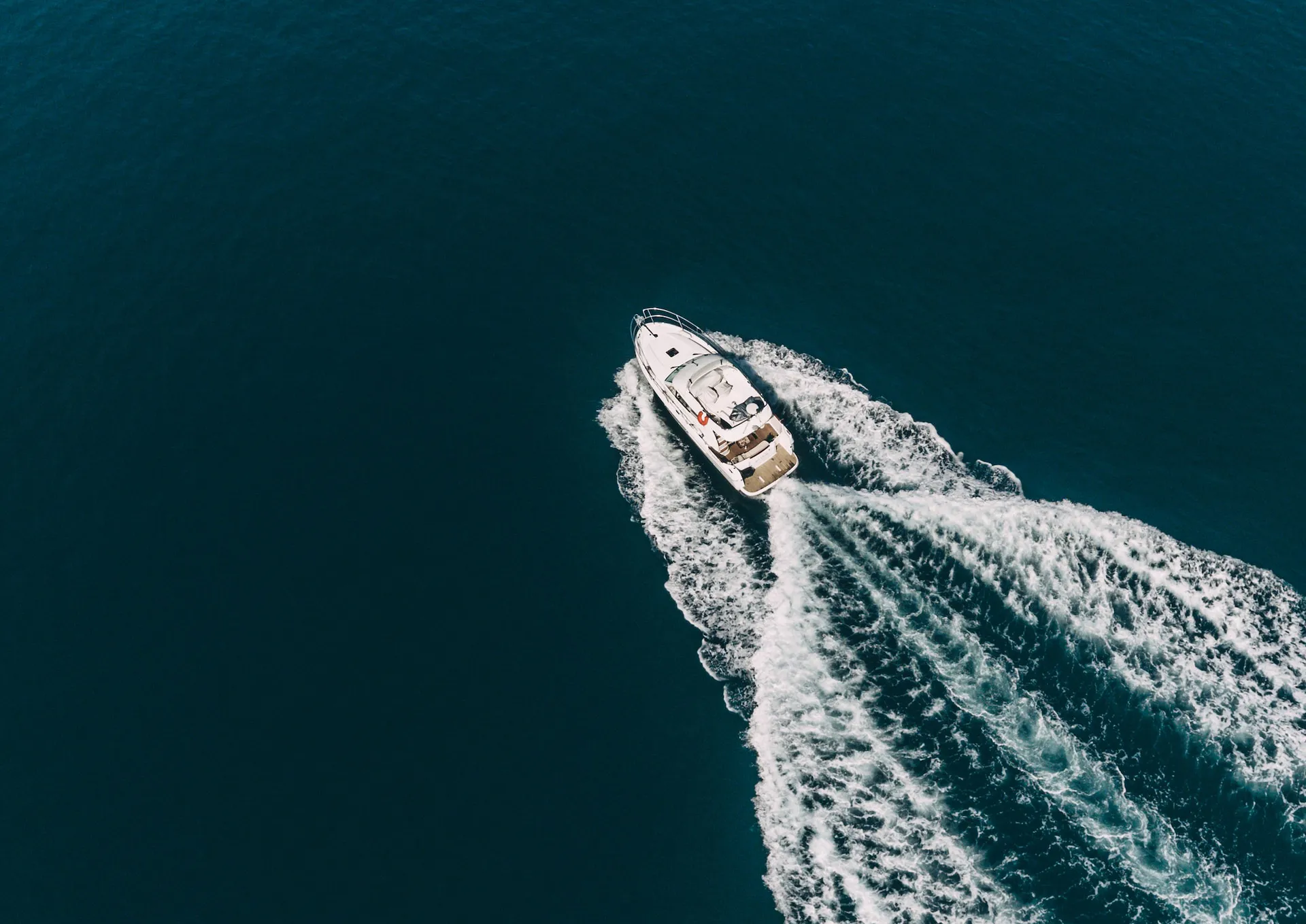 yacht