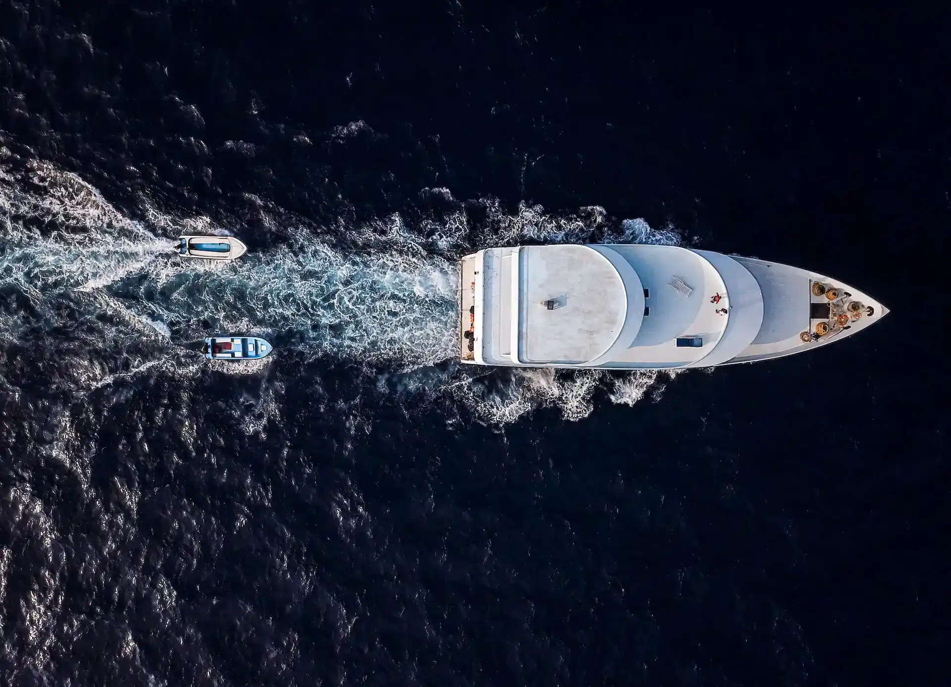 yacht