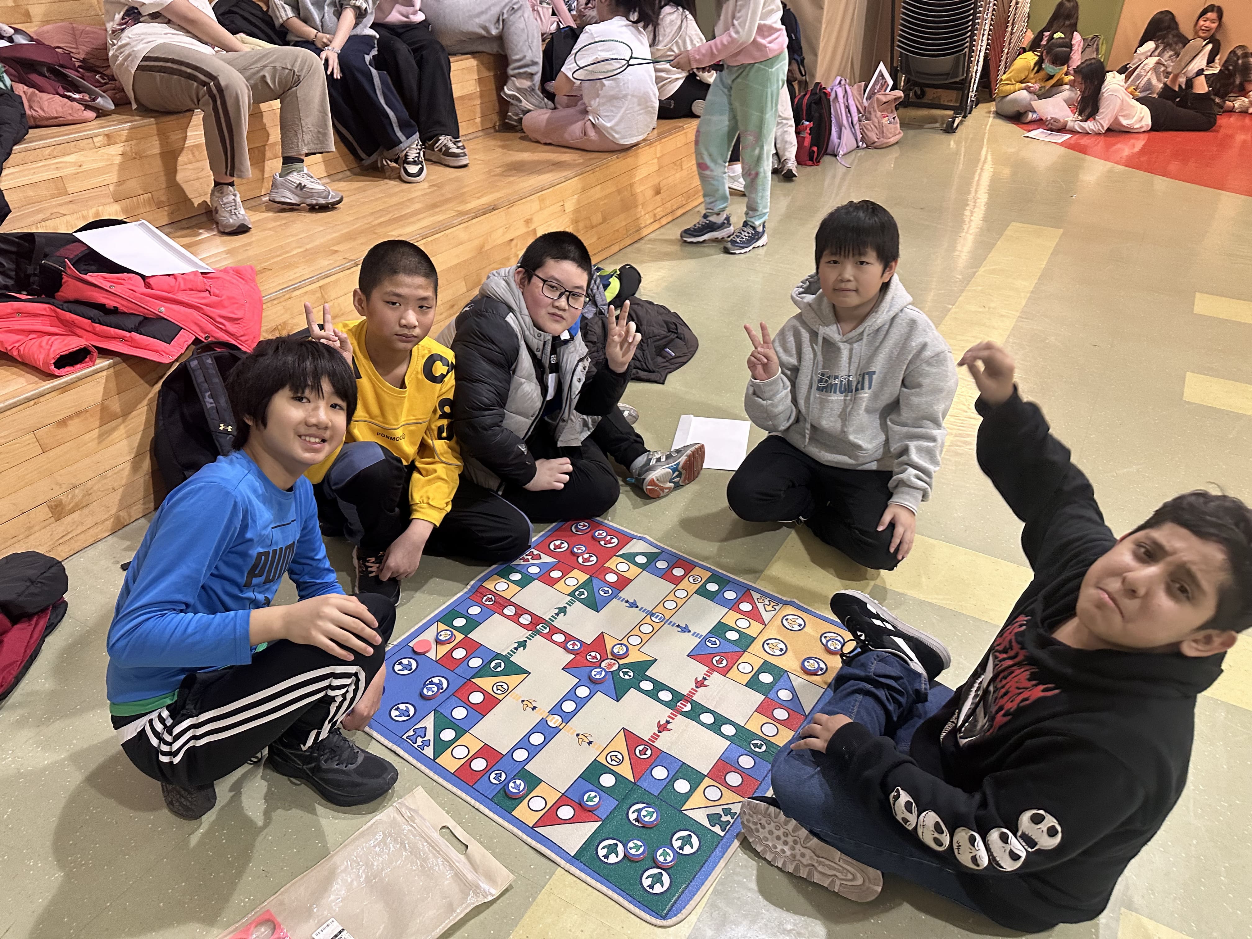 Students during holiday family decoration workshop
