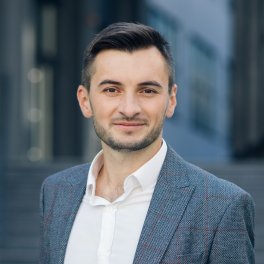 Testimonial Author Image