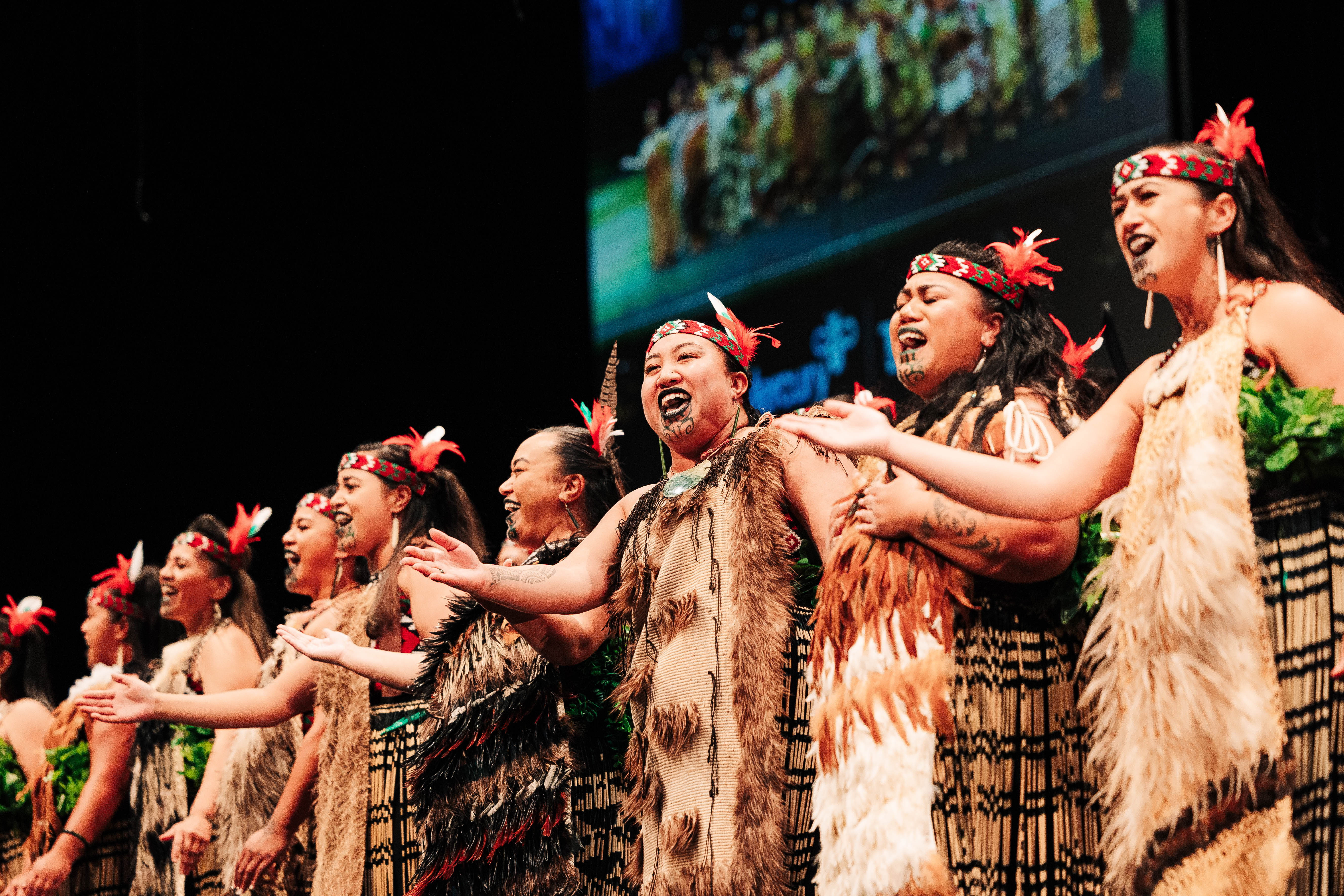 Tainui Waka Group Performing