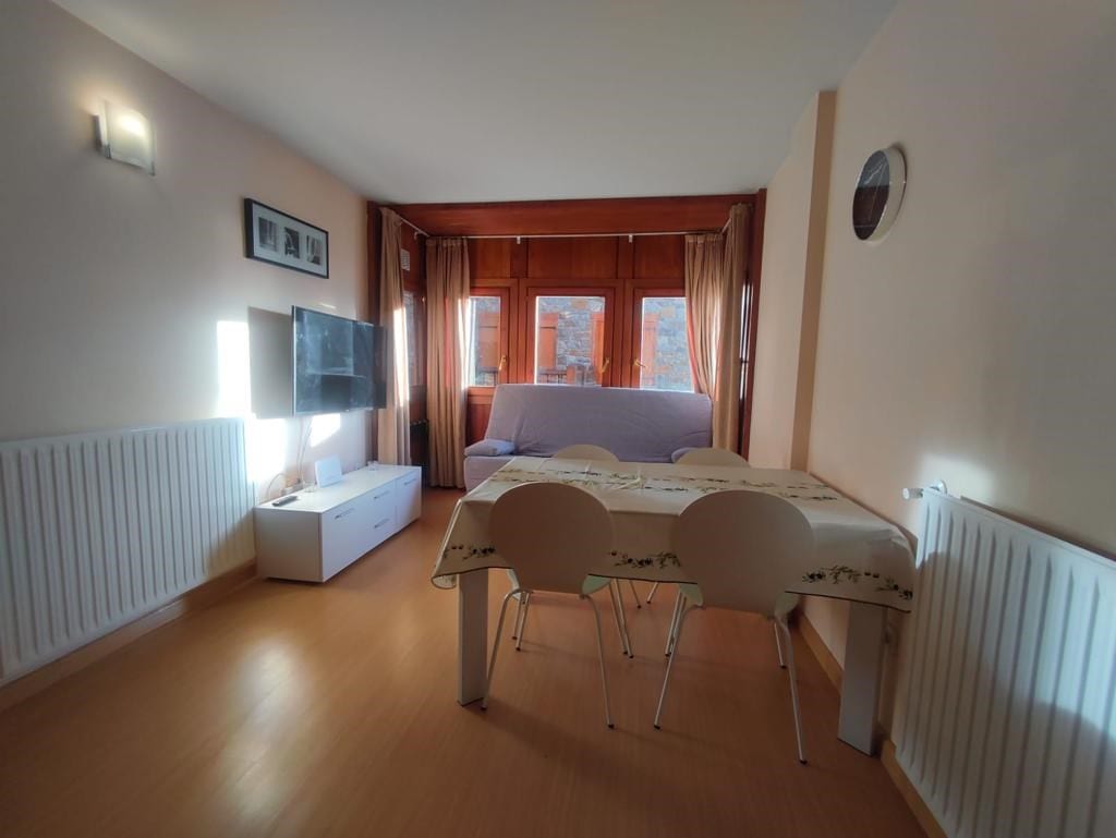 1-bed apartment, 52 m²