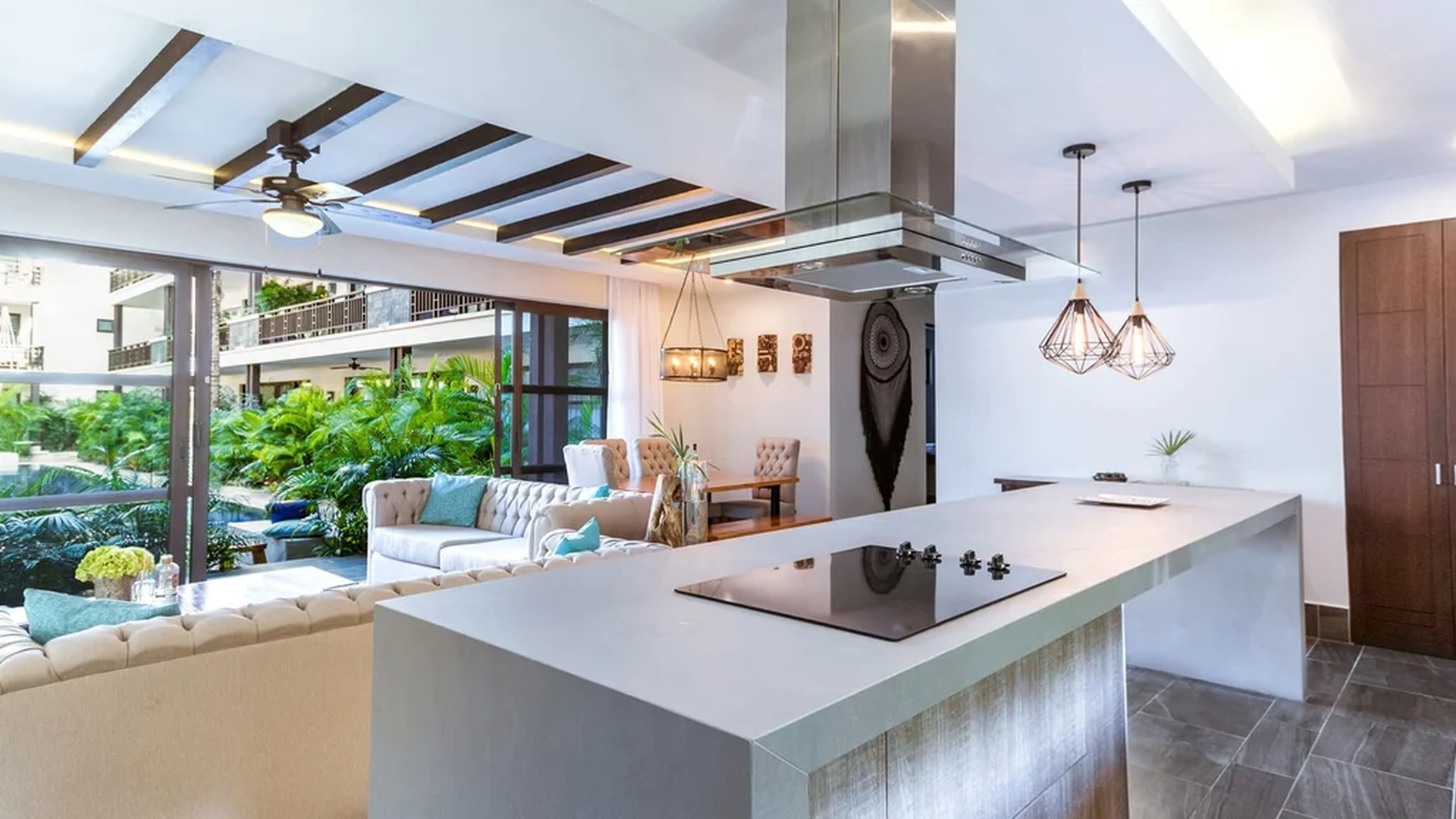 Image of a Open Concept Living, featuring Modern Kitchen and Kitchen Island.