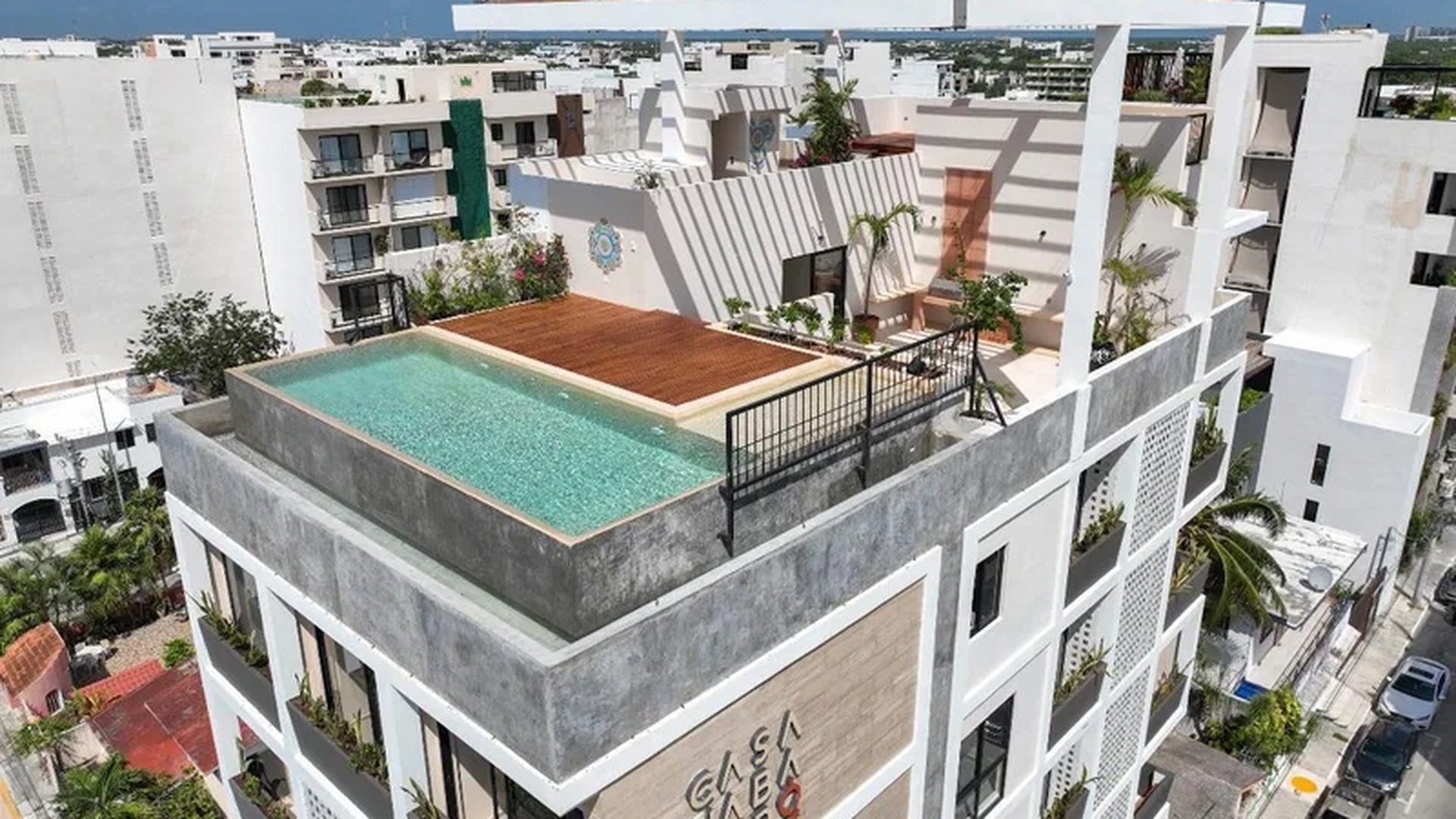Image of a Rooftop Pool, featuring Rooftop Terrace and Sundeck.