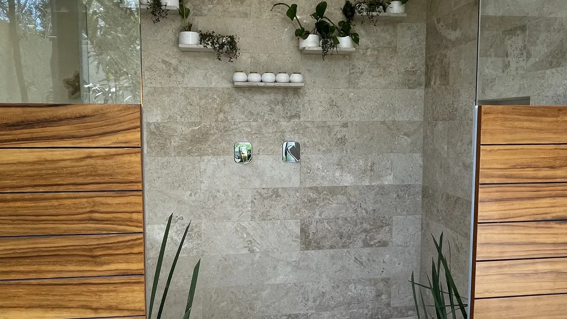 Image of a Luxury Walk-in Shower, featuring Spa-like Bathroom and Dual Rain Shower Heads.